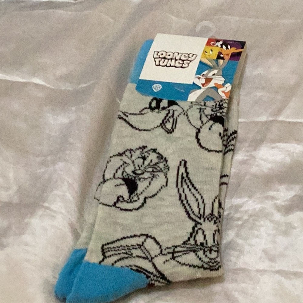 Looney Tunes NWT Fun Socks Size 8–12 So Fun to Wear